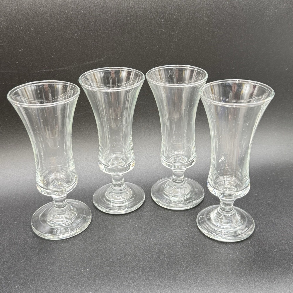 4 Vintage Footed Cordial Aperitif Shot Glasses Unmarked 4.25" Tall Solid EUC